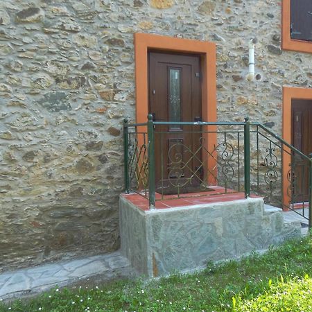 Giusvalla Forest Village Dego Екстер'єр фото