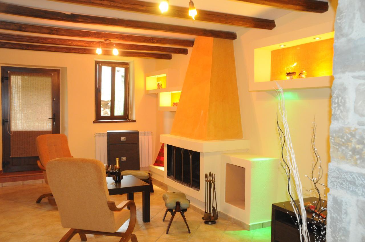 Giusvalla Forest Village Dego Екстер'єр фото