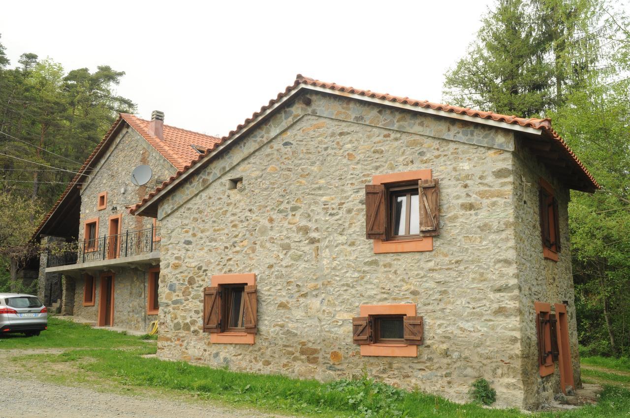 Giusvalla Forest Village Dego Екстер'єр фото